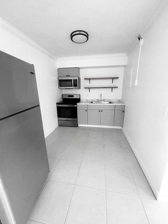 Photo - 531 C St Unidad 6