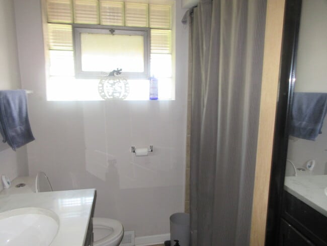 Photo - 9347 S Harding Ave Unit 2