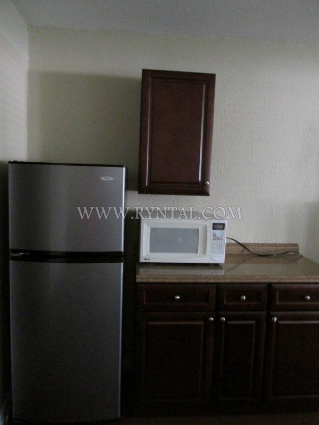 Photo - 7150 N Tamiami Trail Unidad S514 Rental