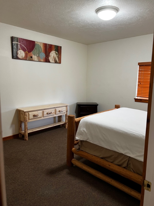 Photo - 116 S Main St