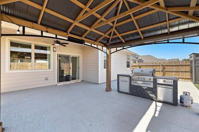 Photo - 113 Lyrebird Ln