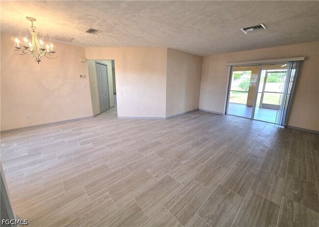 Photo - 4614 SW 9th Pl