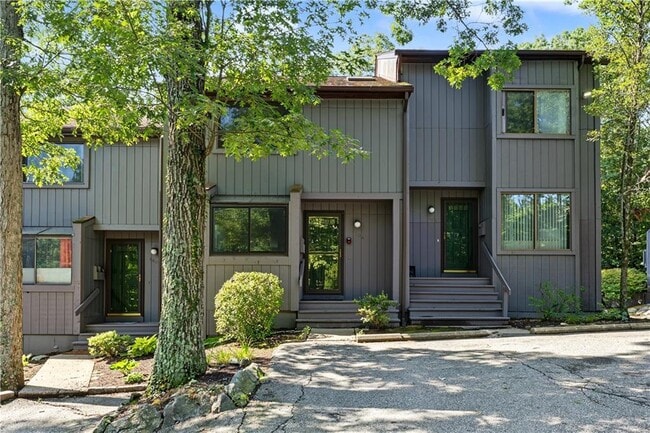 Building Photo - 7 Wake Robin Rd Unit 1604