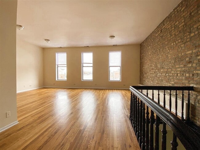 Photo - Fullerton Lofts