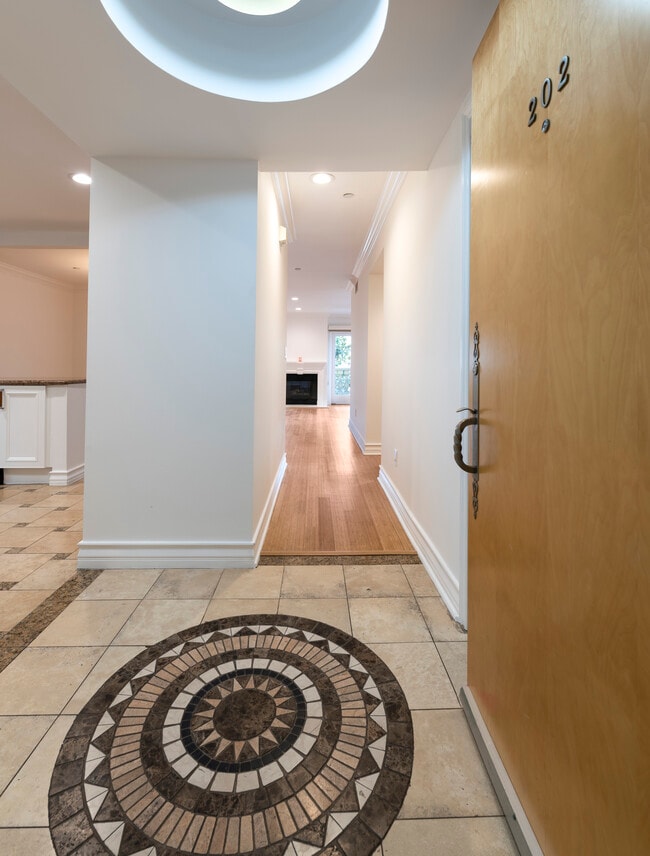 Entry - 123 S Clark Dr Unit 202