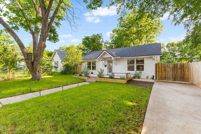 Photo - Timeless Charm Meets Modern Comfort in Brookview