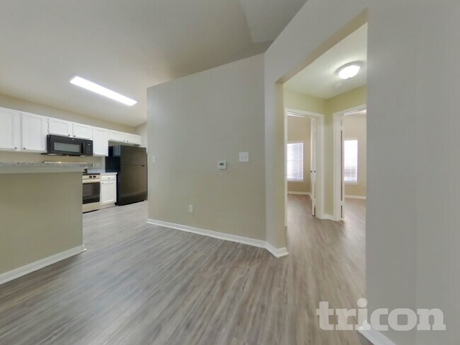 Photo - 3151 Kelling St