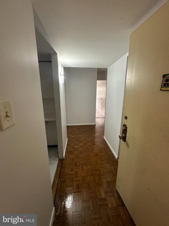 Photo - 100 West Ave