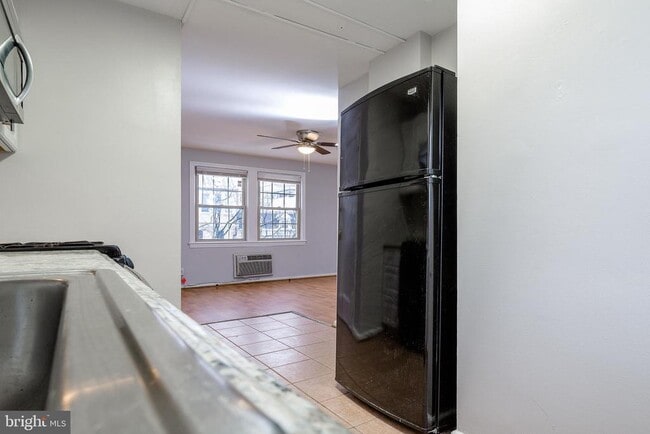 Photo - 2415 Ontario Rd NW Unidad 301