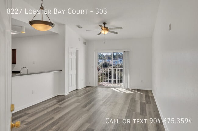 Building Photo - 8227 Lobster Bay Ct Unit 303