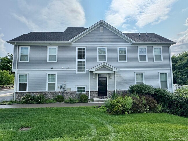 Photo - 95 Meadow View Dr