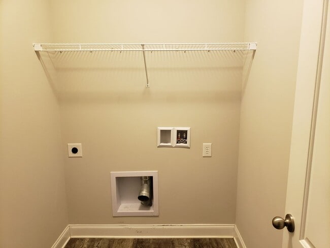 Photo - Beautiful brick home with many amenities!