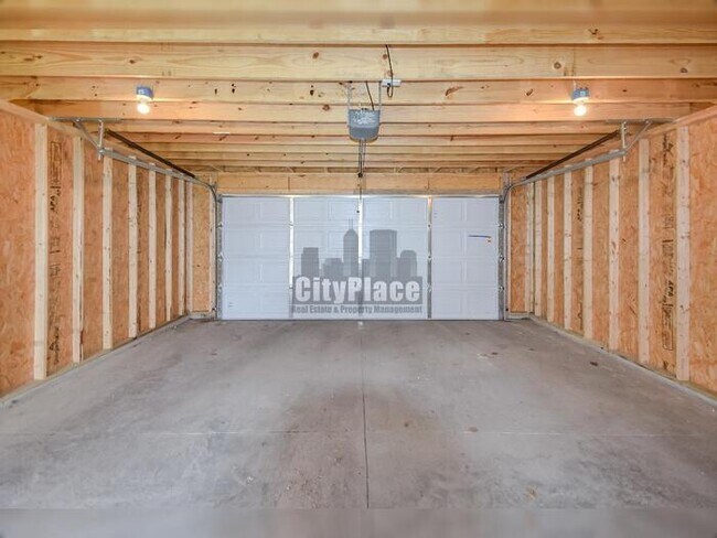 Photo - 3553 N Kenwood Ave