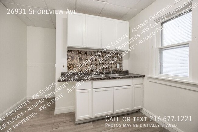 Photo - 26931 Shoreview Ave