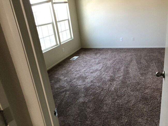 Photo - 3711 Compass Pointe Ave