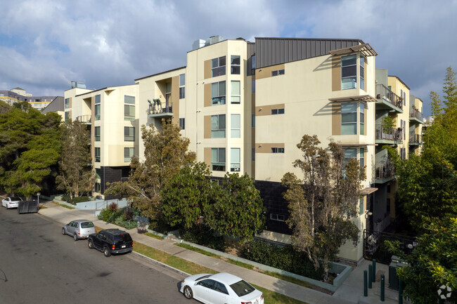 600 S Ridgeley Dr - Museo Apartments