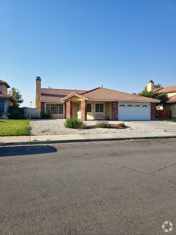 Building Photo - 12602 El Dorado Pl Rental