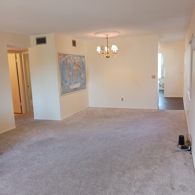 Photo - 2467 Finlandia Ln Unit 57