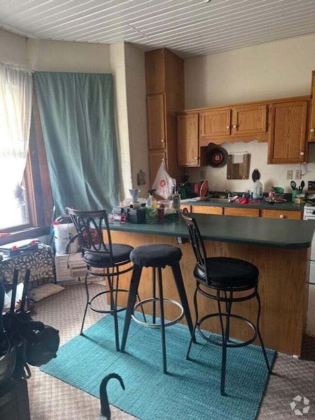 Building Photo - 401 3rd St NE Unit 1 Rental