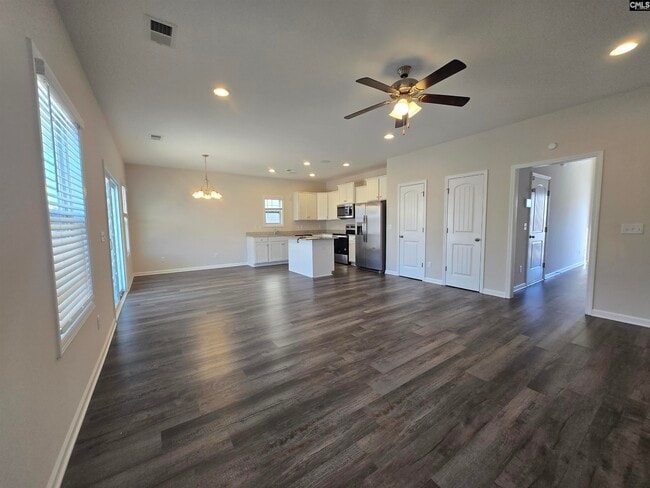 Photo - 258 Honey Hill Way