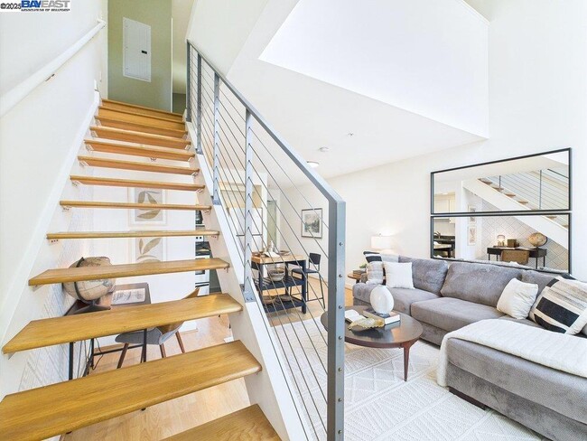 Photo - 485 W MacArthur Blvd Unit 201