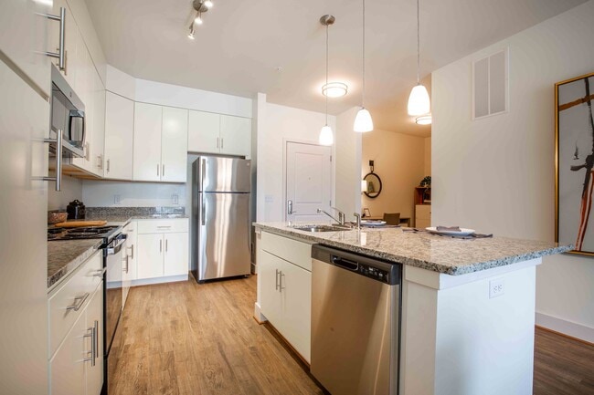 Photo - Woodmore Grand