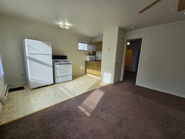 Photo - 618 E Mulberry St Unit 618 E. Mulberry Apt 1