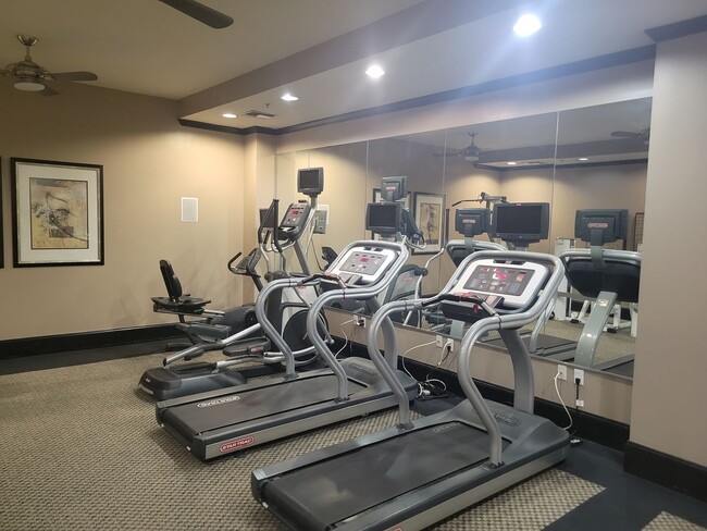 Photo - Stunning 1 BR with a Den/2 BA Condo in Wes...