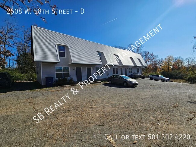 2 Bed 1 Bath Apartment - 2 Bed 1 Bath Apartment Unit D