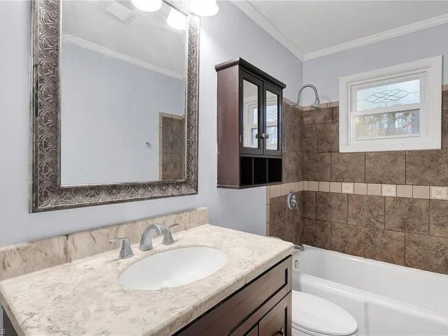 Photo - 361 Garland Dr