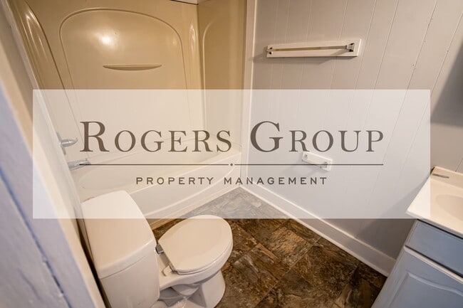 Photo - 525 Hatch St