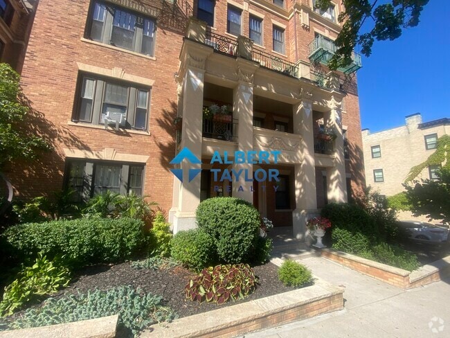 Building Photo - 458 Park Dr Rental