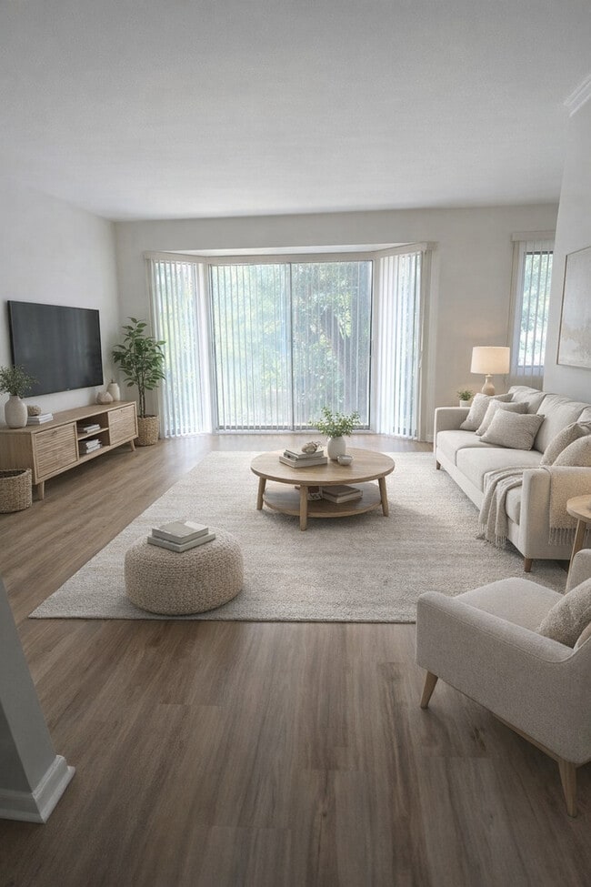 Photo - 2700 Mitchell Dr Unit 5