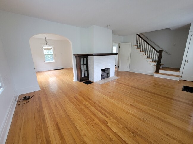 Photo - 112 Alden St