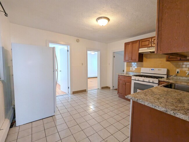 Photo - 322 Lowell St Unidad 1