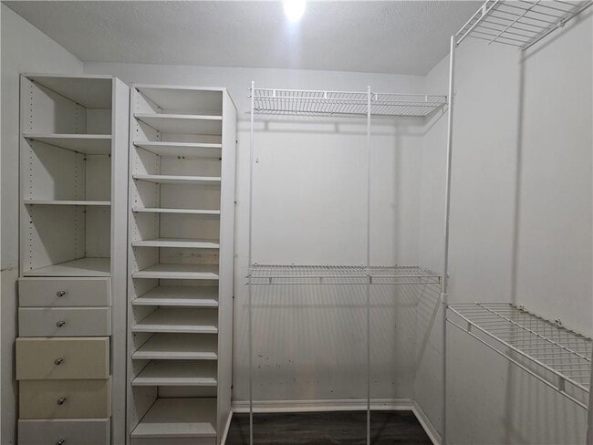 Photo - 1192 Ashborough Dr Unit B