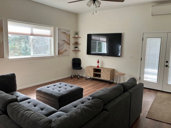 Photo - 1105 Granite Hill Rd