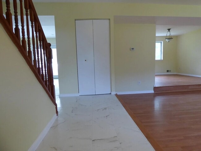 Photo - 7809 Suthard Dr