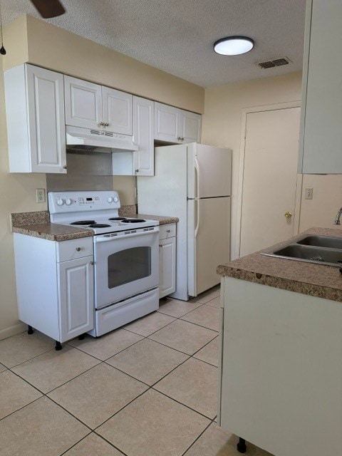 Kitchen - 38529 13th Ave Unidad 2