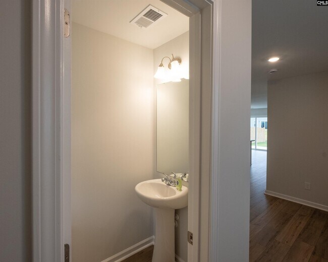 Photo - 822 N Desert Orch Ln