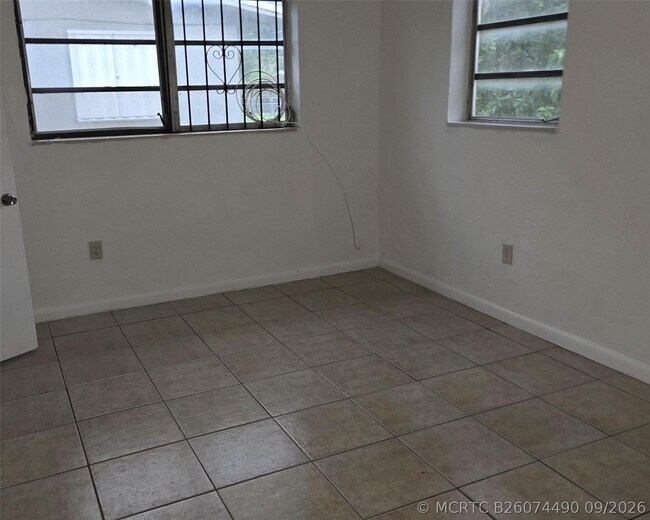 Photo - 15721 NW 39th Pl