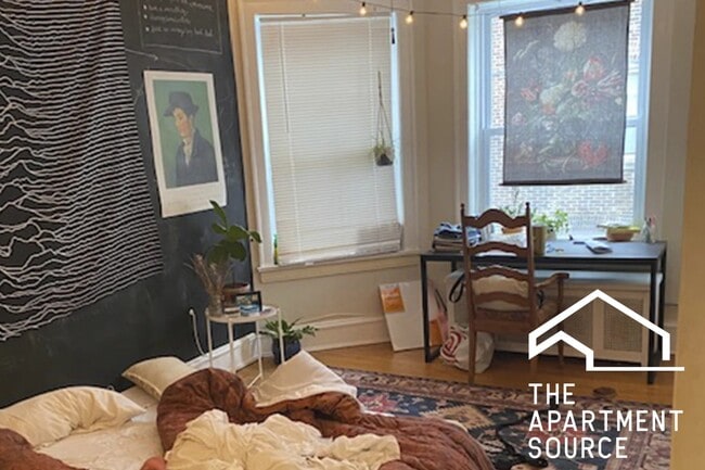 Photo - 329 Kedzie St Unit 2