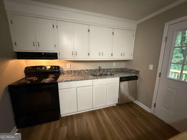 Photo - 3945 Fraser Cir