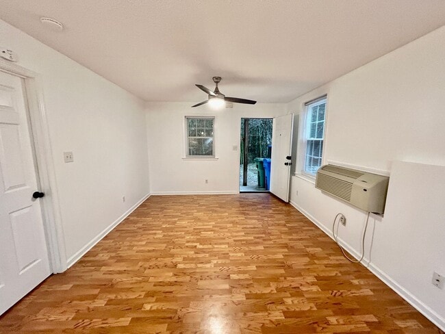 Photo - 17B Sheridan Rd Unit Sheridan