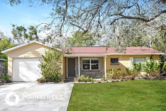 Building Photo - 2549 Brampton Ct