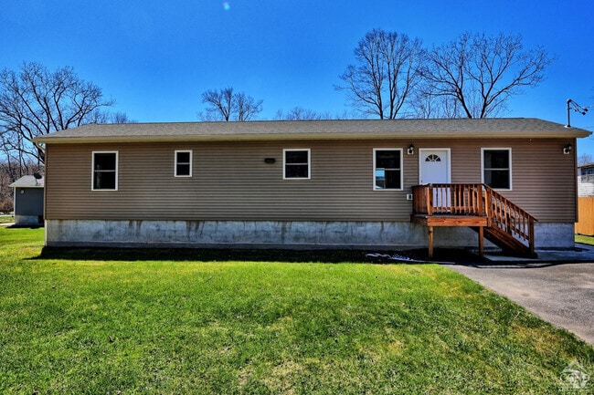 Building Photo - 7699 NY-81 Rental