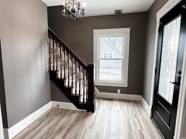 Photo - 1118 N Webster St