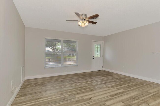 Photo - 5520 Hayden Blvd