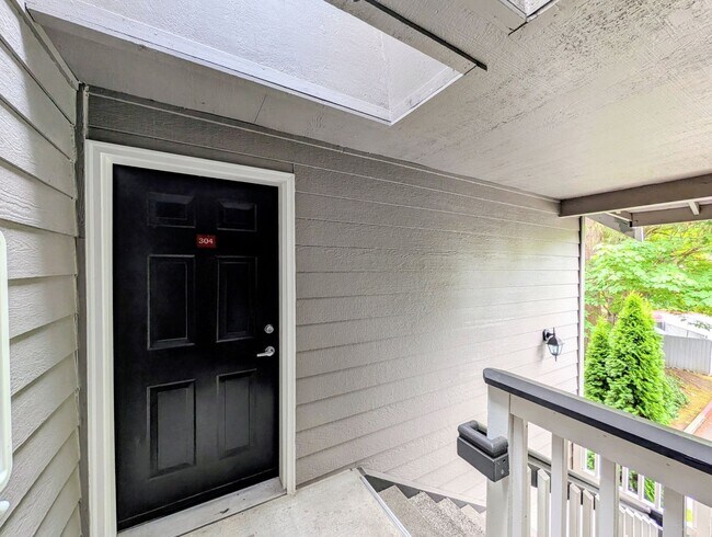 Photo - 15433 Country Club Dr Unit D304