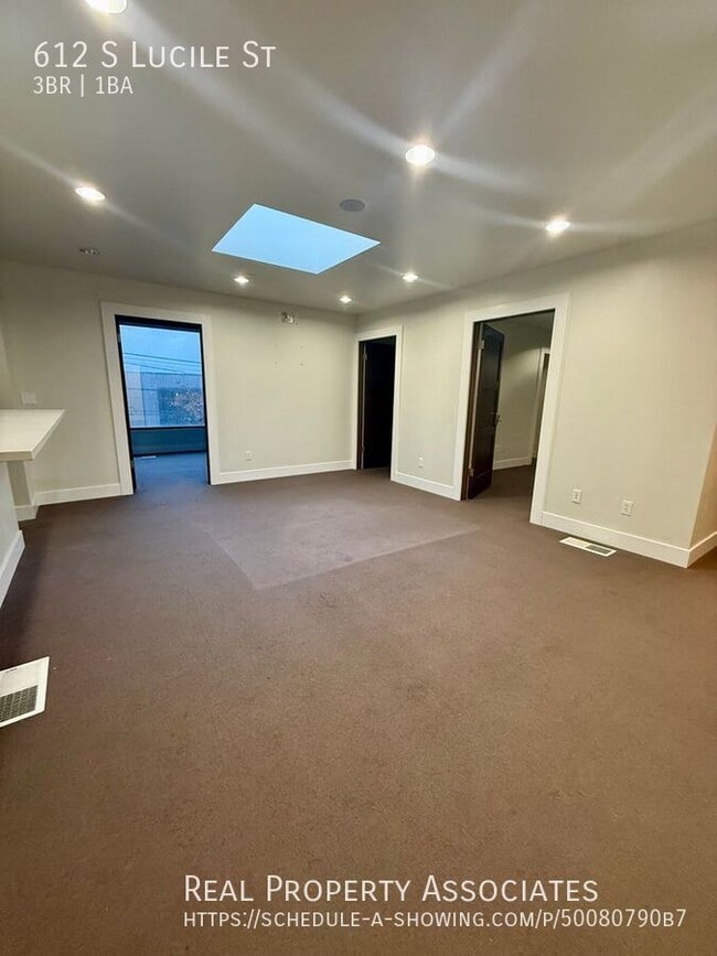 Photo - 612 S Lucile St